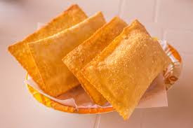 PASTEL DE FEIRA CARNE