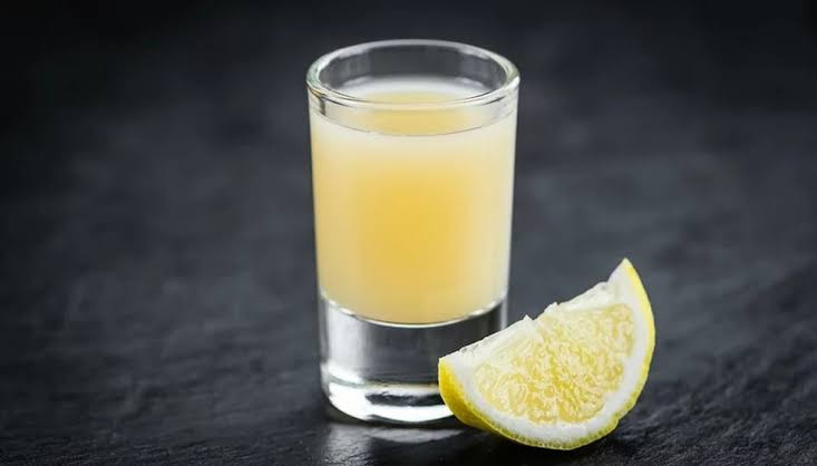 SHOT LIMÃO