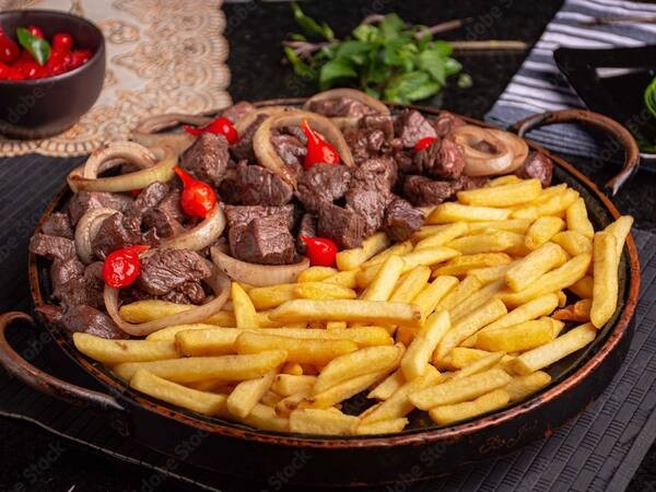 Carne de sol com fritas