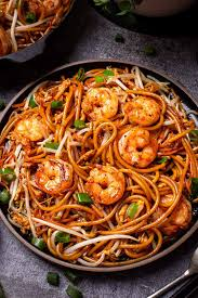 Chow Mein Camarão