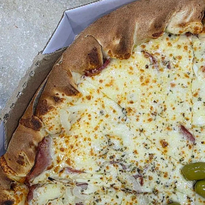 PIZZA SALAME
