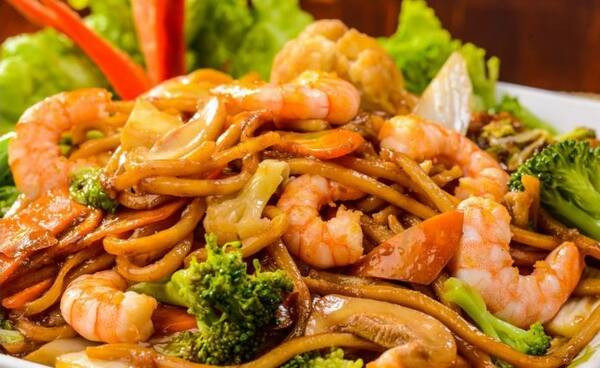 Yakissoba de camarão
