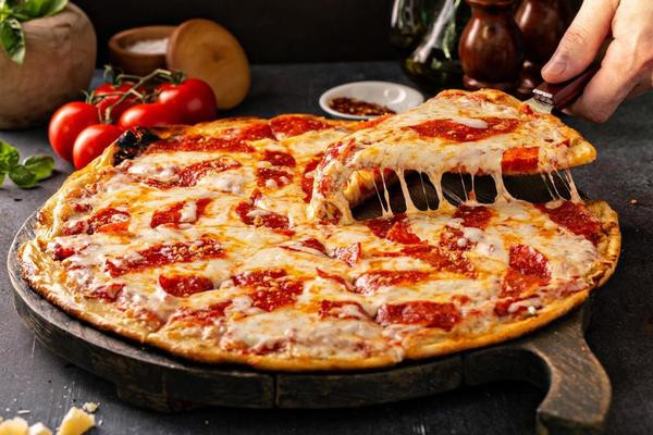 PIZZA PEPPERONI