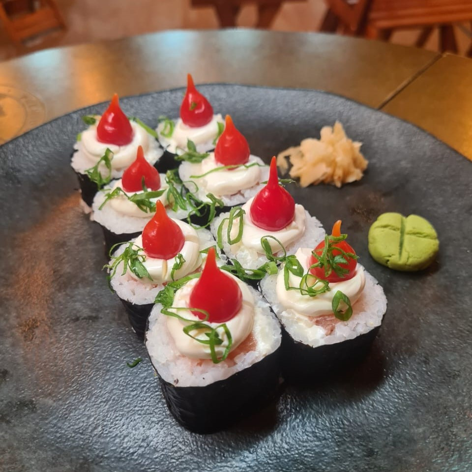 HOSSOMAKI BIQUINHO 8 UNI