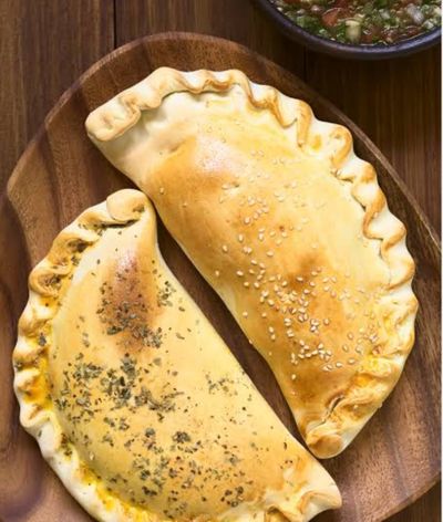 CALZONE DE QUEIJO