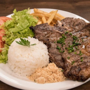 ALMOCO PEQUENO