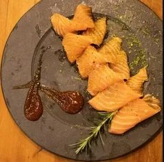 Salmão Trufado porção 5 un