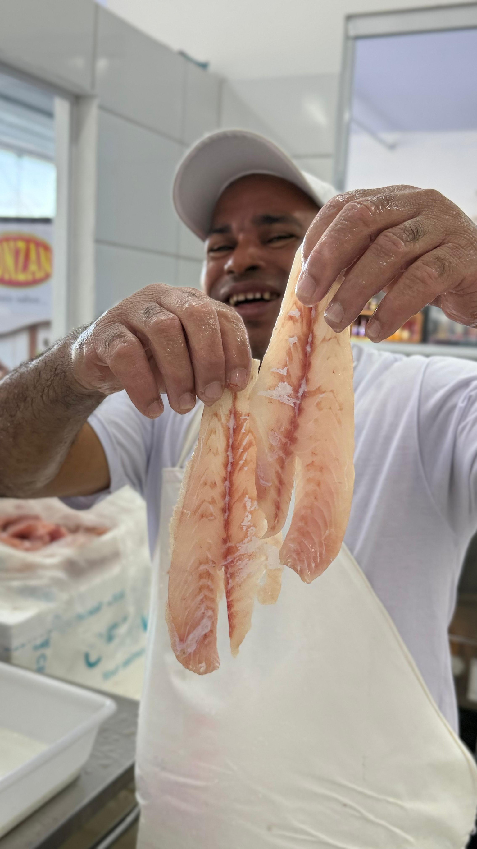Filé de pescadinha 1kg (Com couro)