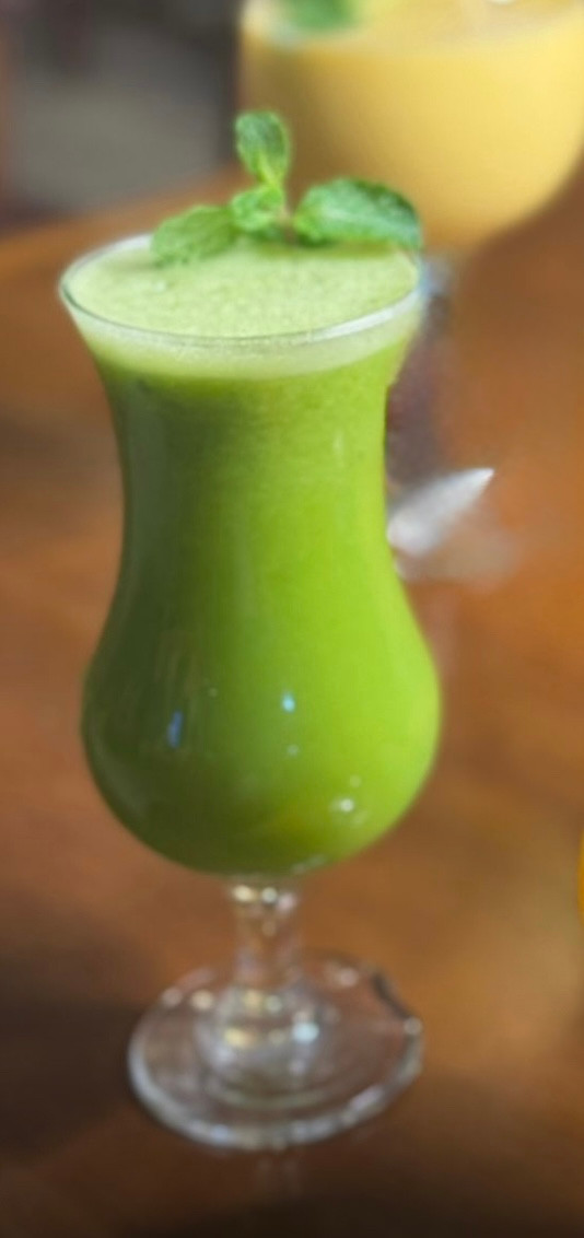 SUCO VERDE - COPO