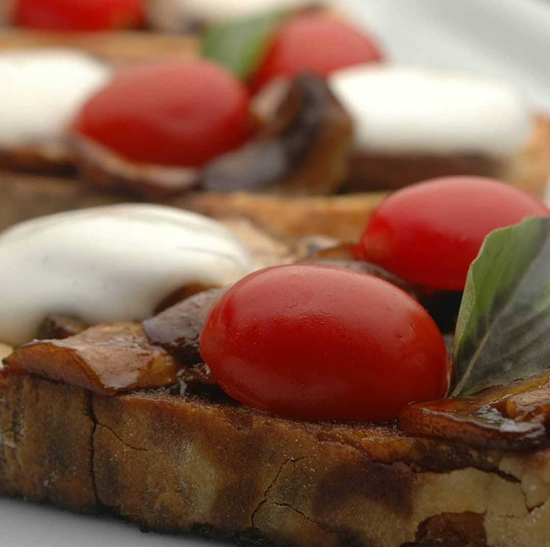 BRUSCHETTA  FUNGHY