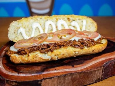Lanche de Carne Louca - Sandwich