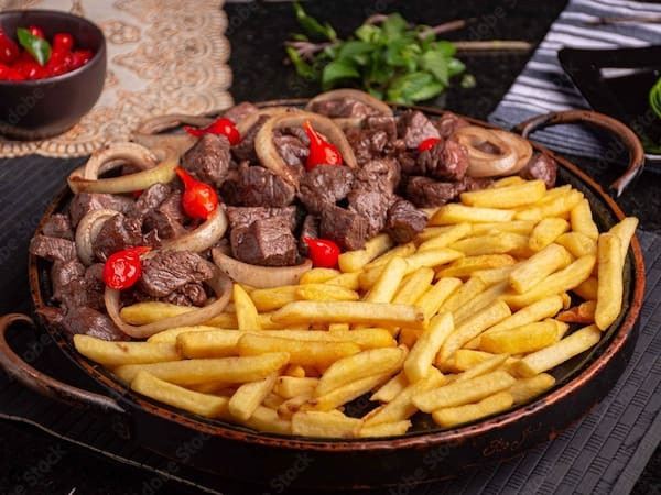 Carne de sol com fritas