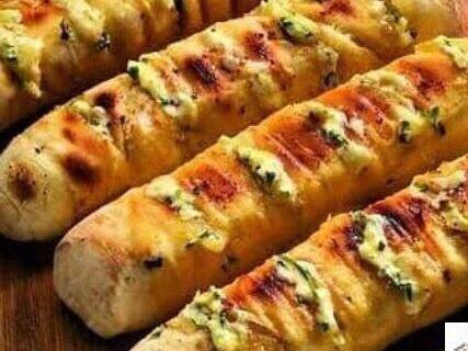 Pão de frango com requeijão