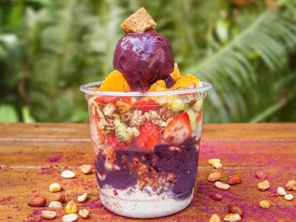 Box Caiçara 750ml + frutas e complementos à sua escolha.