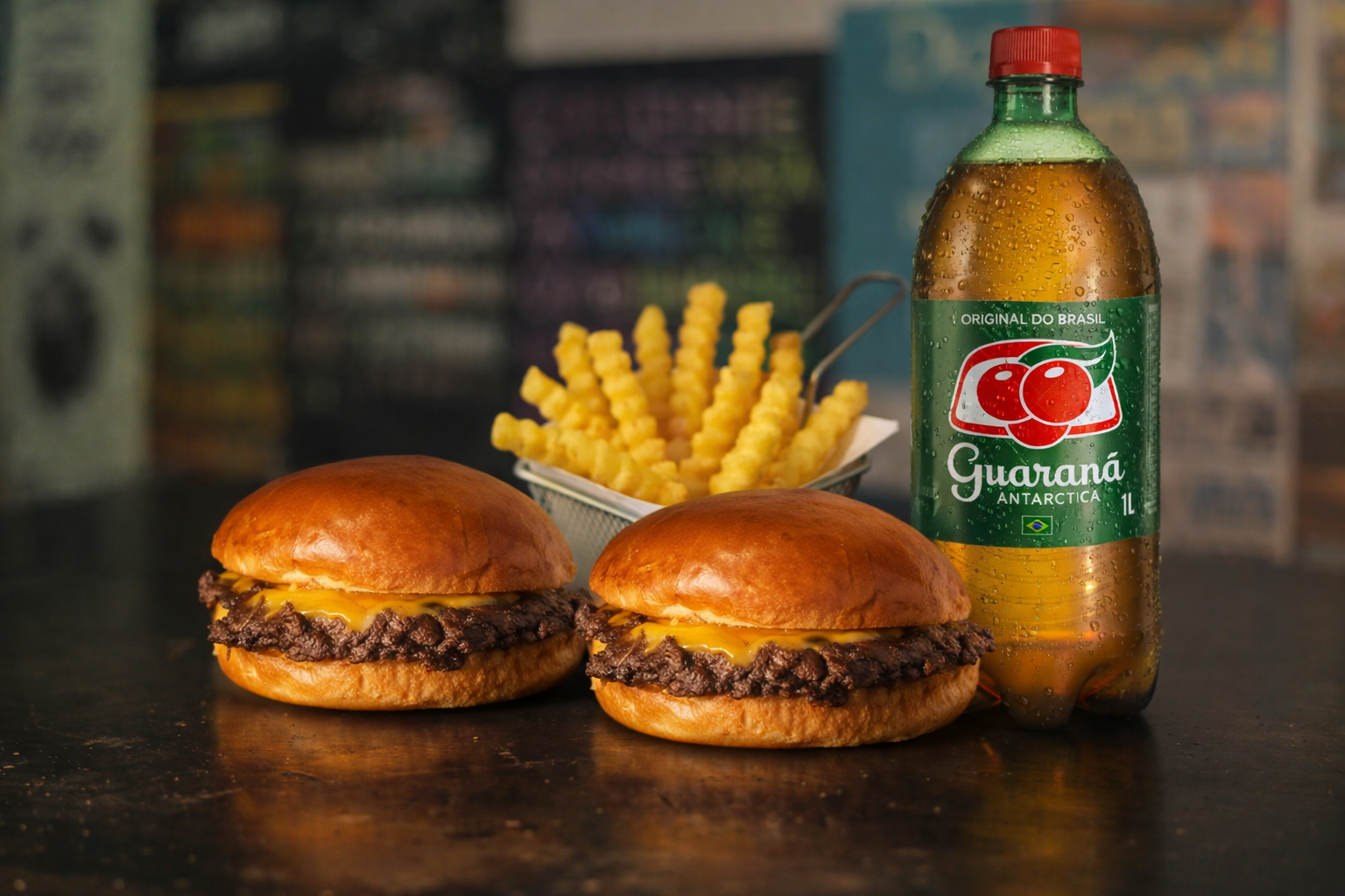 Dois Smash + Batata 300g + Guaraná litro