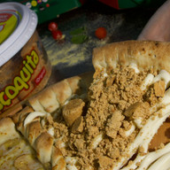 PIZZA DE CHOCOLATE BRANCO C/ PAÇOCA