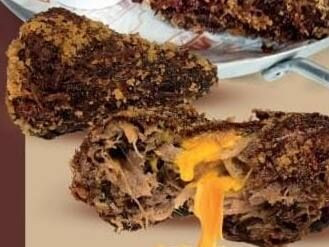 Coxinha de Costela 4 unid.  Costela bovina com queijo, sem massa.