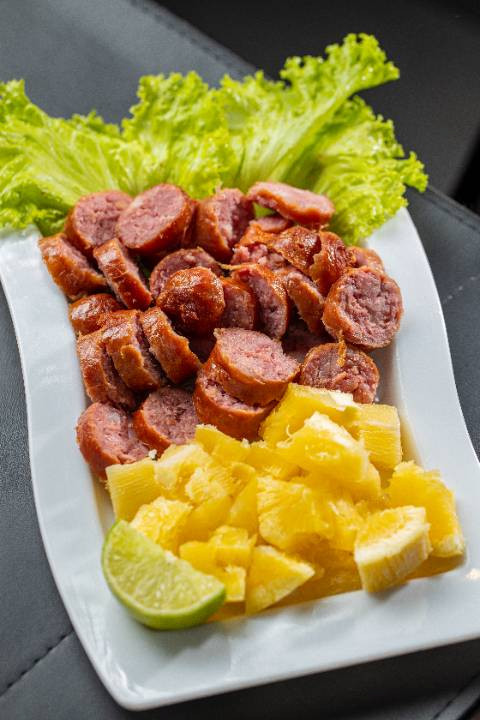 LINGUICA  TOSCANA C/ MANDIOCA 