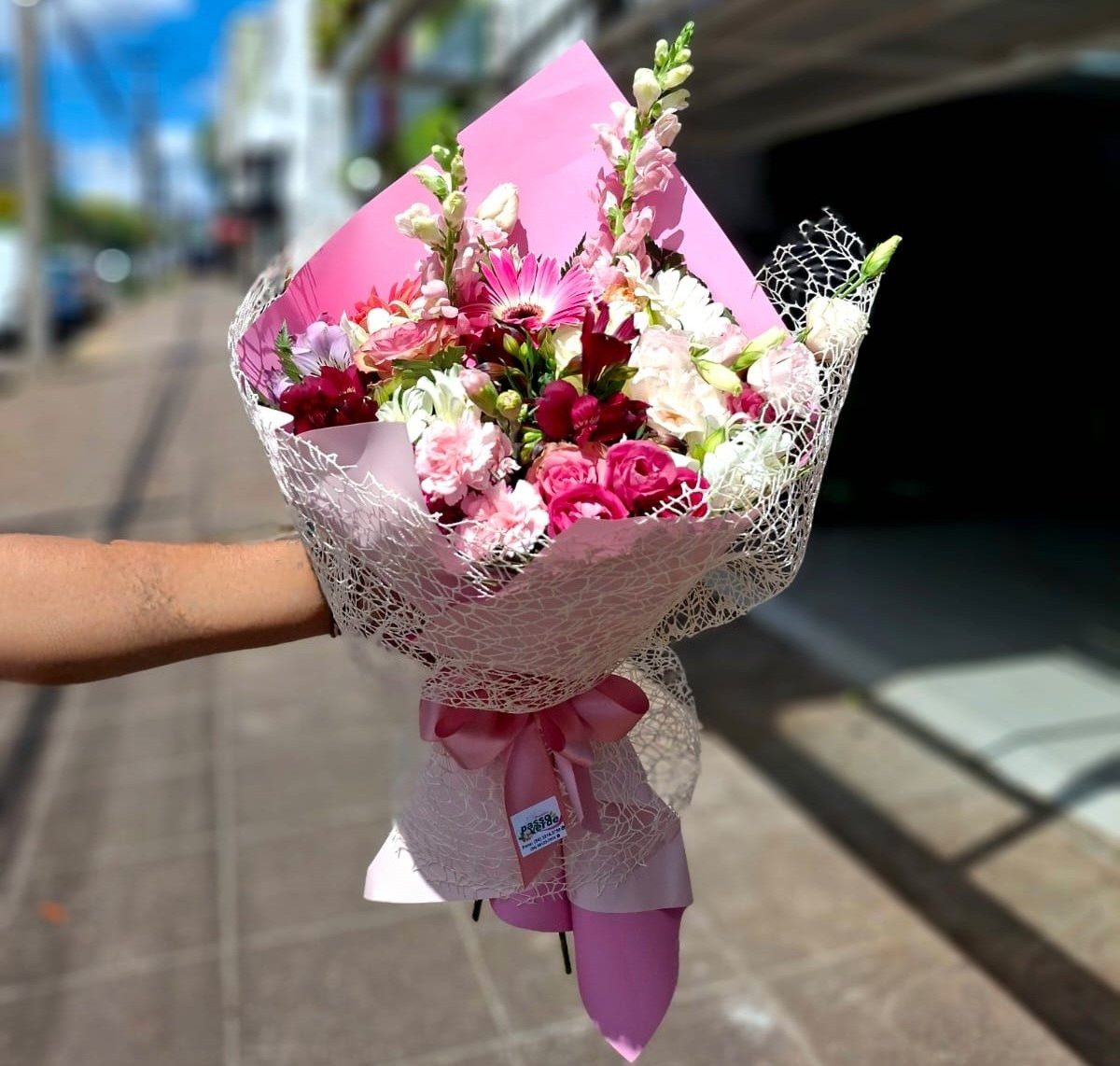 BUQUÊ FLORES NOBRES 