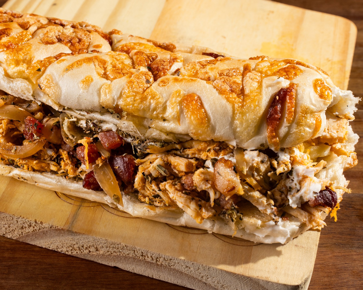 Baguette Frango ao Catupiry e Bacon