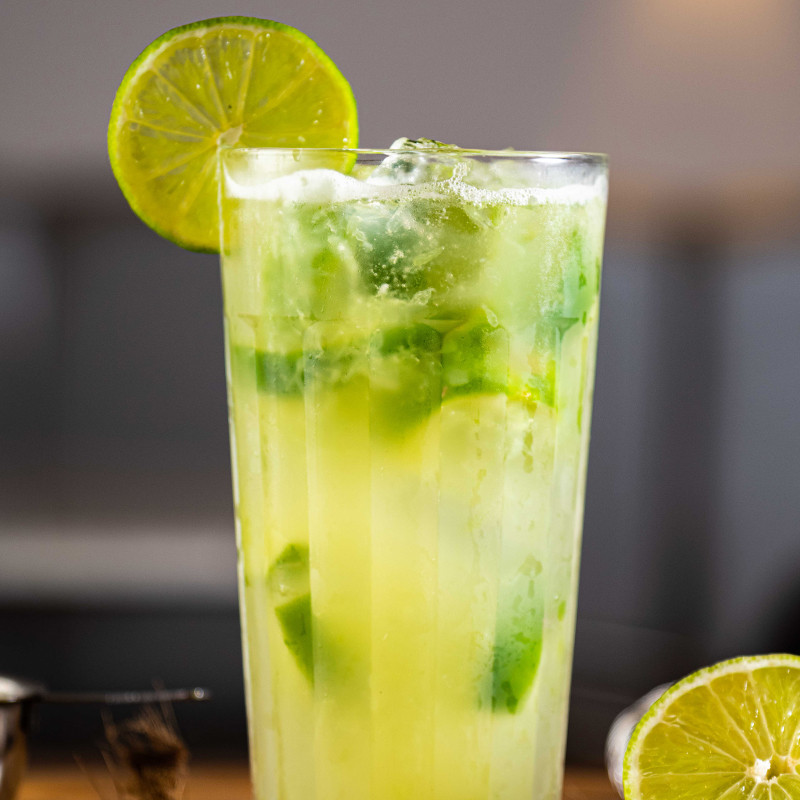 Caipirinha de Limão