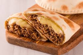 CALZONE CARNE MOIDA