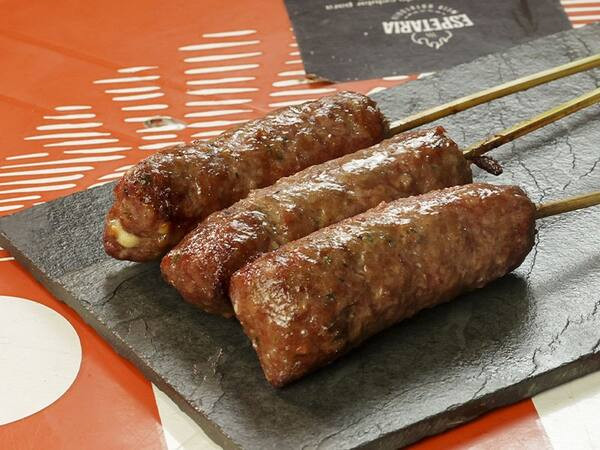 Espeto Kafta Gourmet c/ Queijo