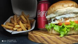 Combo so Meu com Coca lata