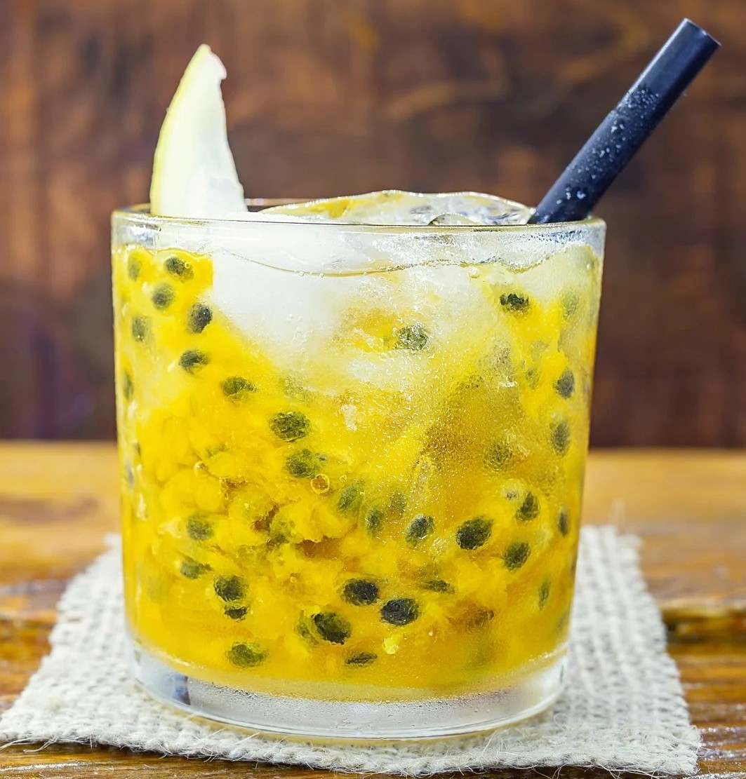 CAIPIRINHA MARACUJÁ