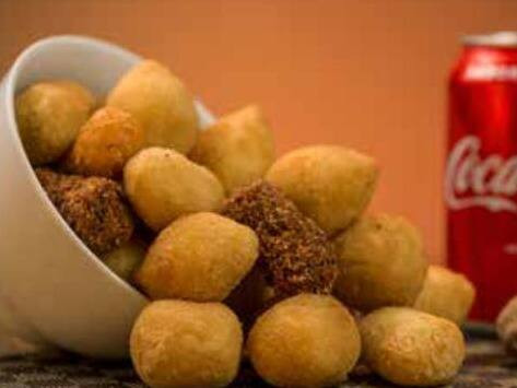 10 Mini Salgadinhos + 1 Refri 350ml