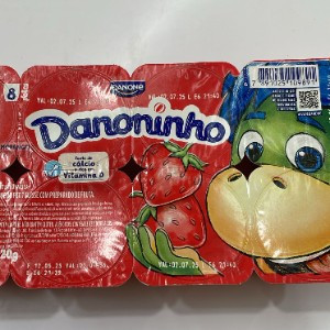 DANONINO  320G C/8 UNID
