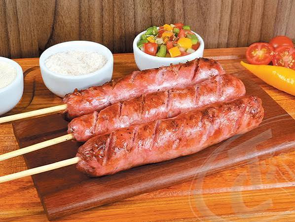 Espetinho de Linguiça Caseira