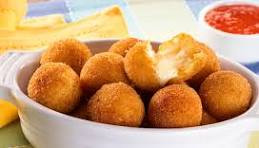 Mini Bolinha de queijo