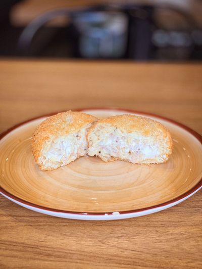SALGADO BOMBA QUEIJO E PRESUNTO 
