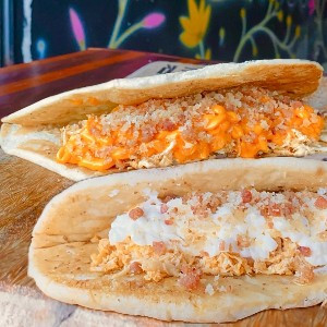 ESCOLHA 2 SANDUICHE DE FRANGO