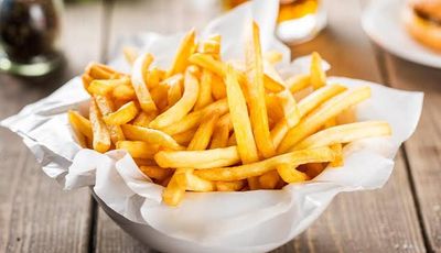 BATATA FRITA MEDIA