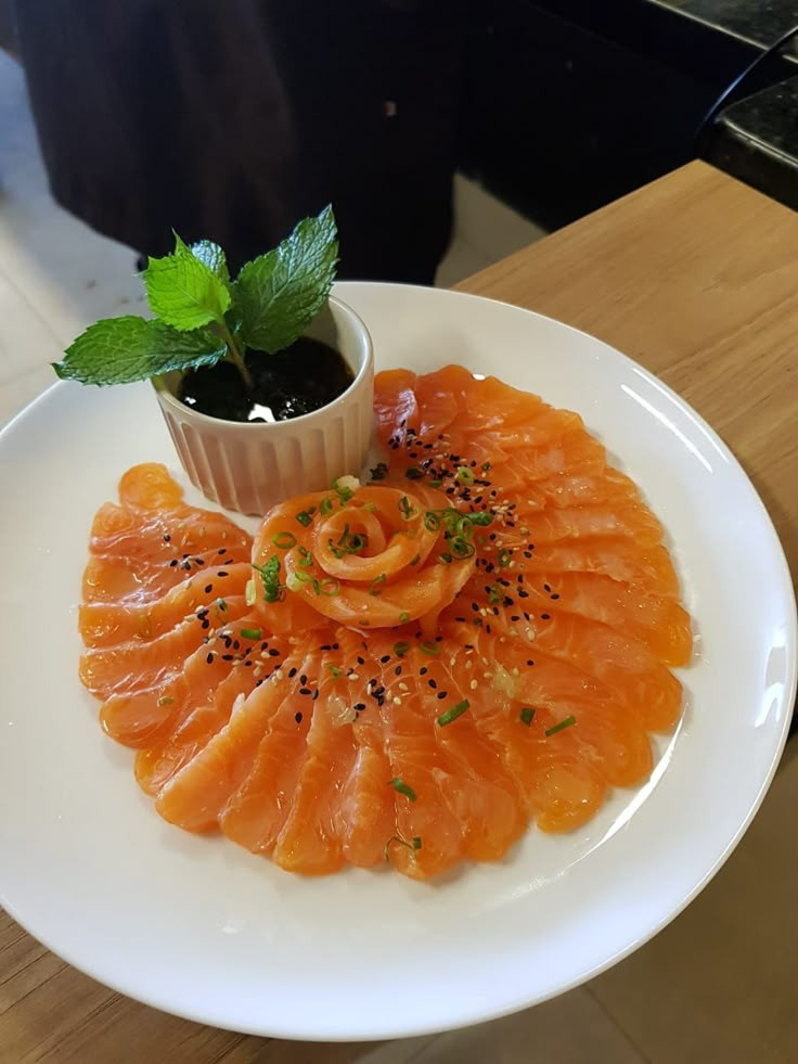 Carpaccio Salmão