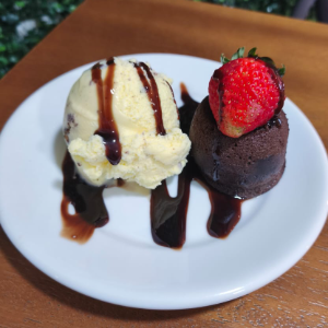 PETIT GATEAU