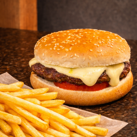 Artesanal Simples com Batatas Fritas