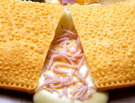PASTEL DE QUEIJO E PRESUNTO