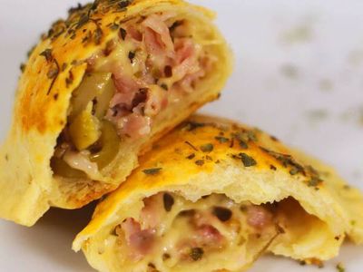 Pastel Pizza