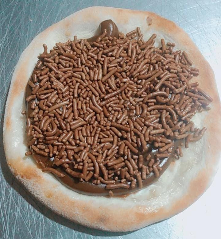 ESFIHA DOCE BRIGADEIRO