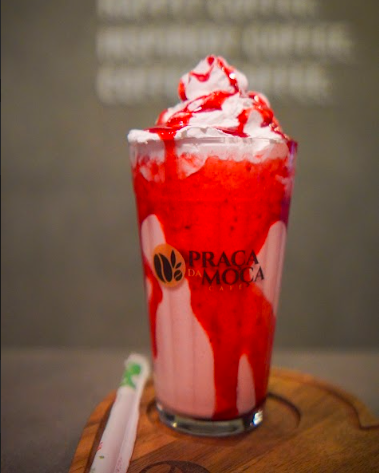 FRAPE DE FRUTAS VERMELHAS
