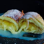ENROLADINHO DE QUEIJO DOCE