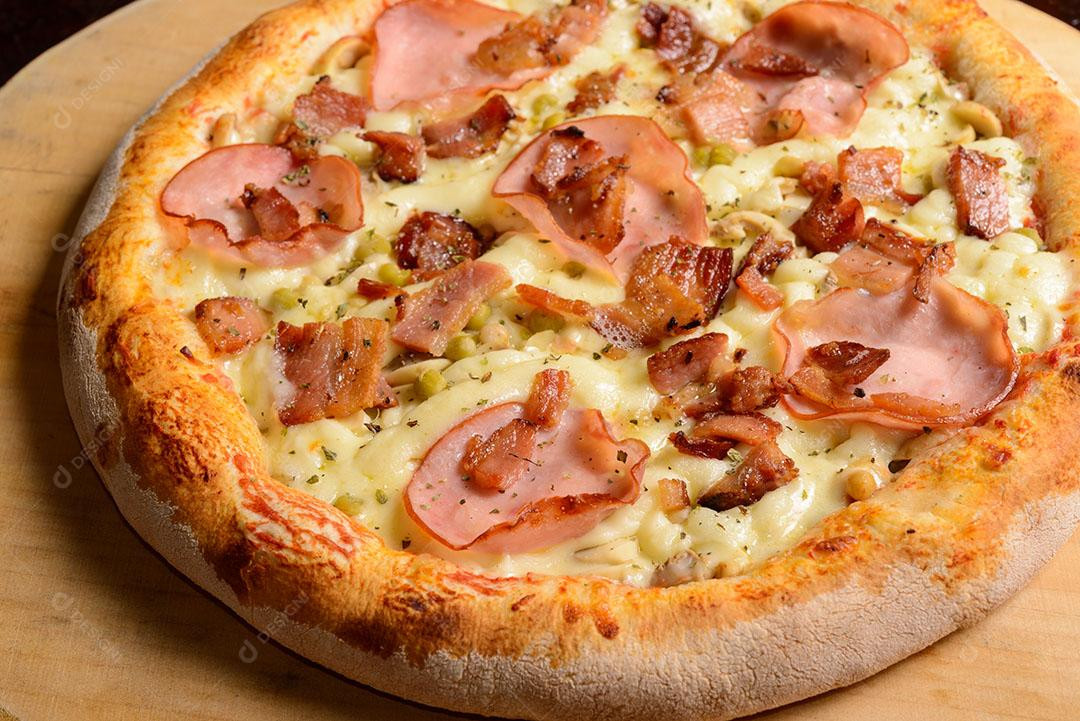 PIZZA PEQUENA (04 PEDAÇOS)