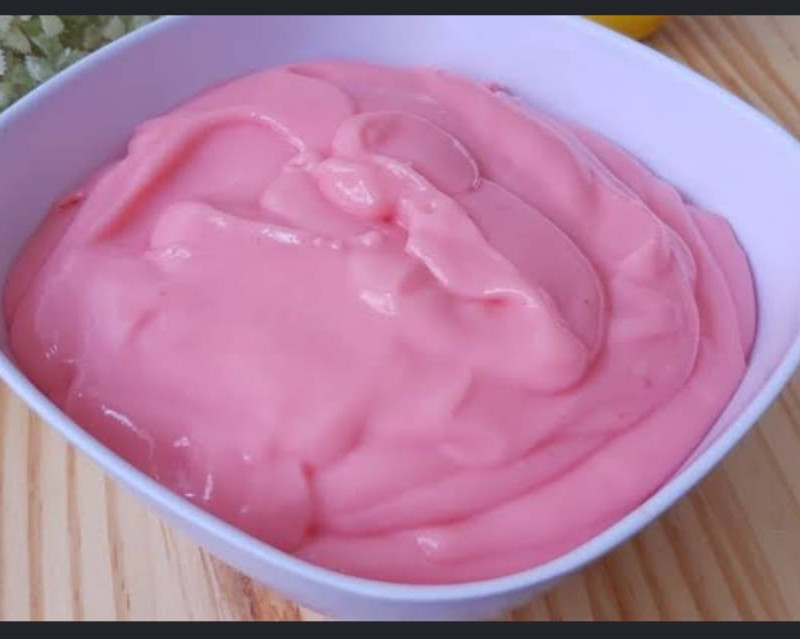 CREME DE MORANGO