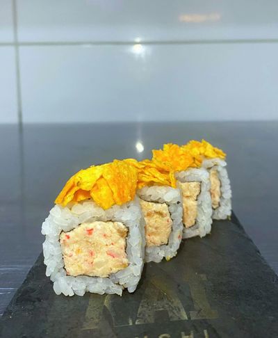 Uramaki Grelhado Nacho (5 Peças)