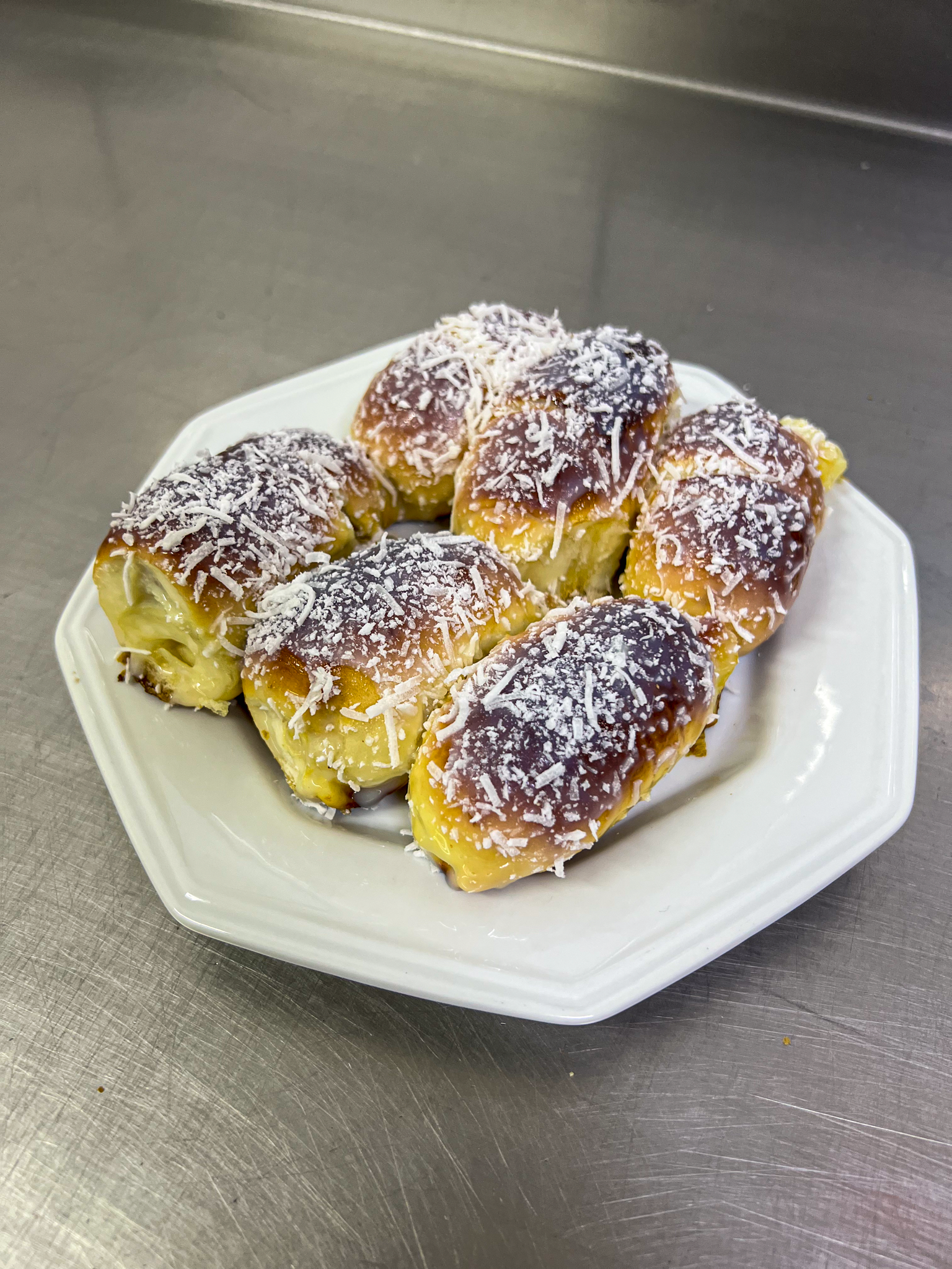 Enroladindo de queijo c/cobertura