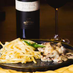 FETTUCCINE COM FILE E GORGONZOLA