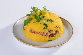 CUSCUZ COM CALABRESA E QUEIJO COALHO